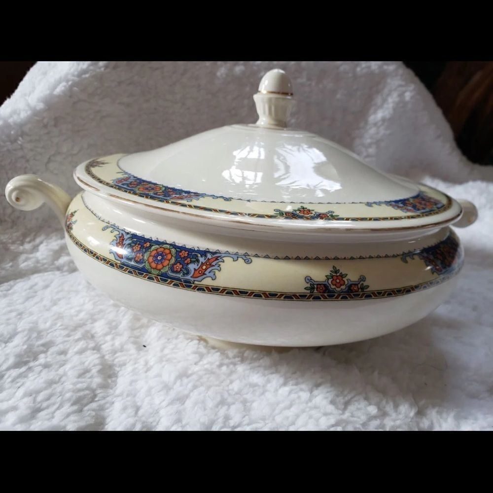 Nautilus Tureen - Picture 7 of 9